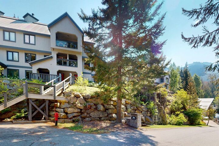 Property Photo: 2556 Snowridge Crescent 11 BC V8E 0A6