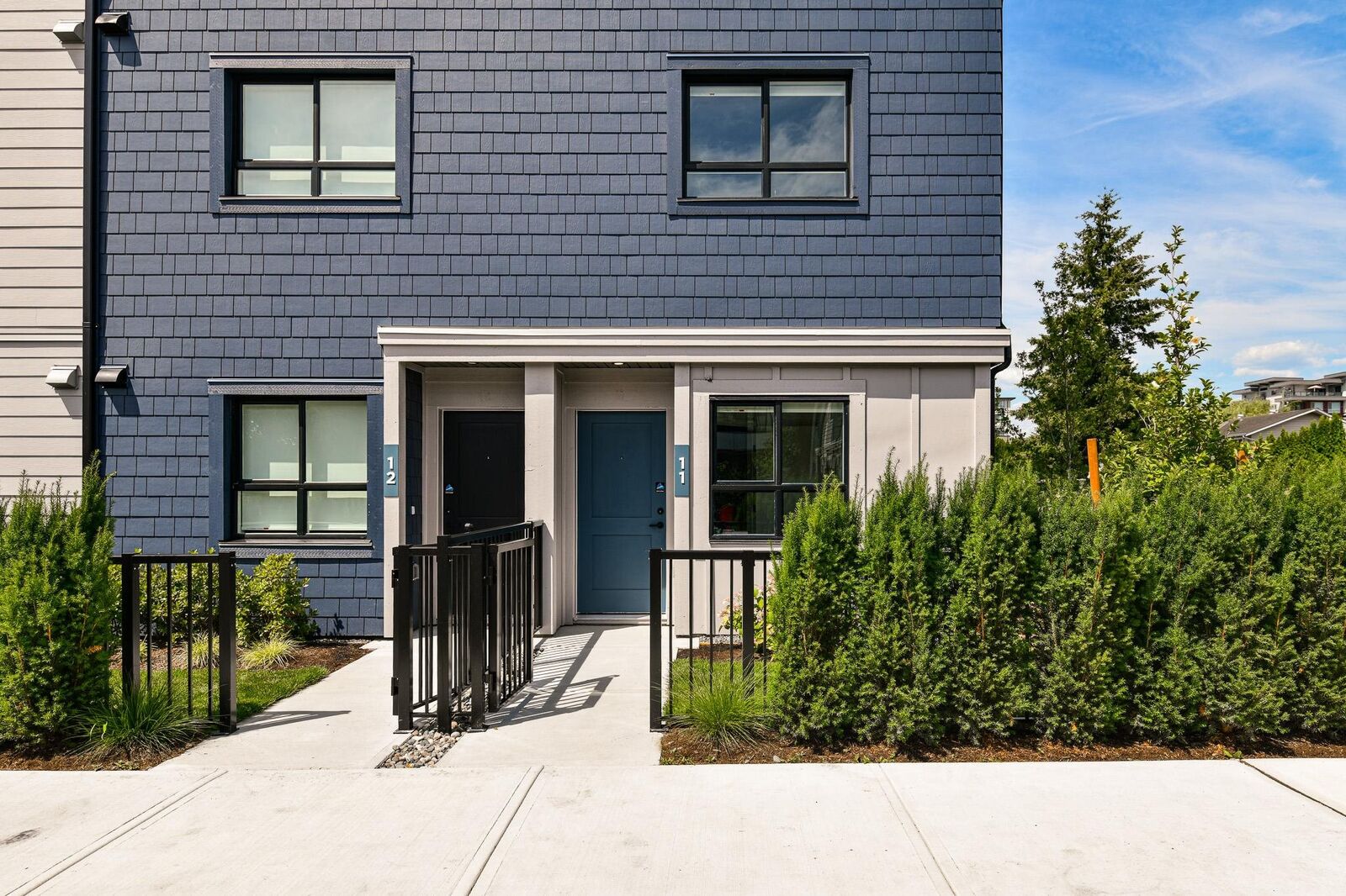 Property Photo: 33520 Kingston Avenue 7 BC V2S 0R6