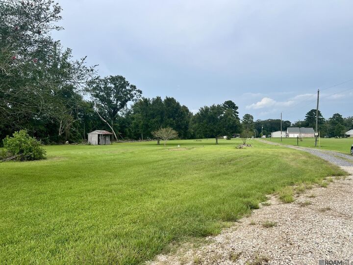 Property Photo:  13386 La Hwy 431  LA 70774 