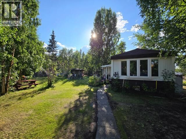 Property Photo:  36-986 Range Road  YT Y1A 4V1 