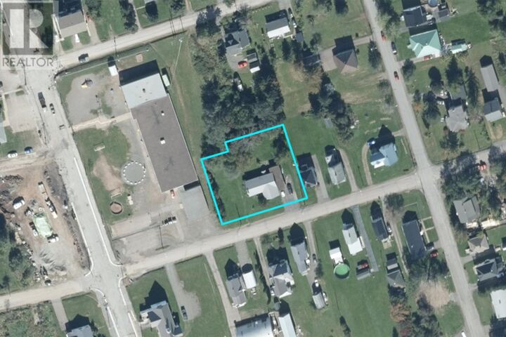 Property Photo:  86 Queen Street  NS B0M 1X0 