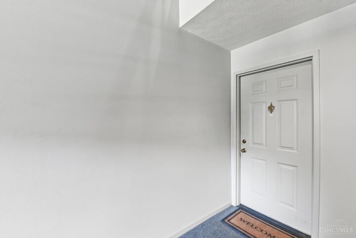 Property Photo: 6288 Eagles Lake Drive OH 45248