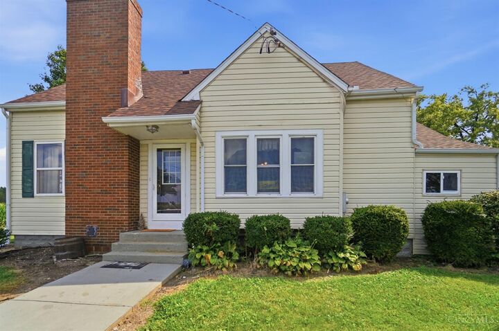 Property Photo: 1129 Watkins Road OH 45335