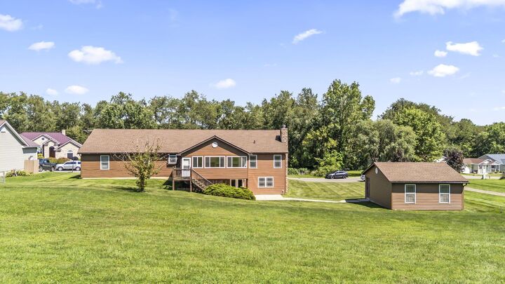Property Photo: 251 Alcon Drive OH 43055