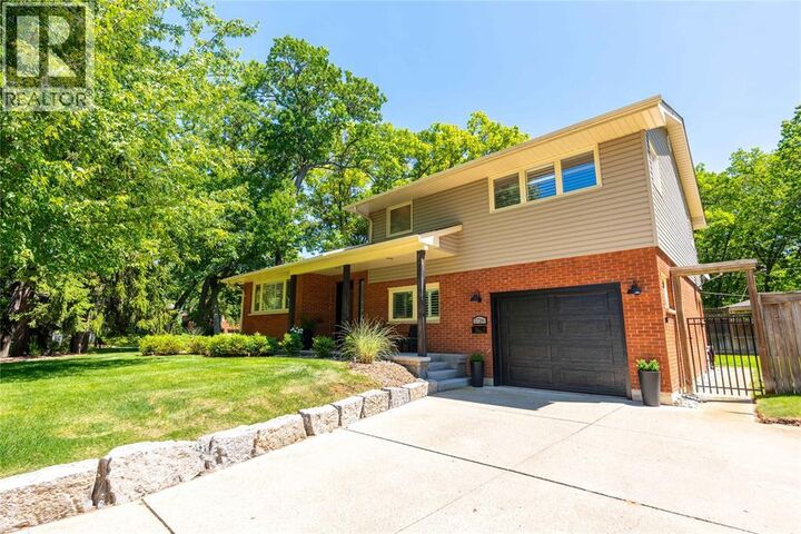 Photo de la propriété: 1726 Mills Street ON N7V 4E5