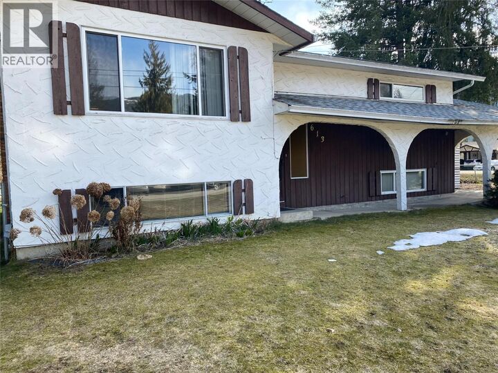 613 Forest Park Street — photo 1
