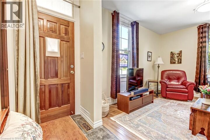 Property Photo:  6 Tolhurst Avenue  ON N0E 1N0 