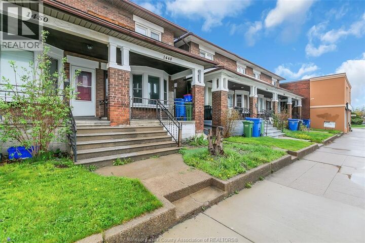 Property Photo: 1448 Wyandotte Street West ON N9B 1H4