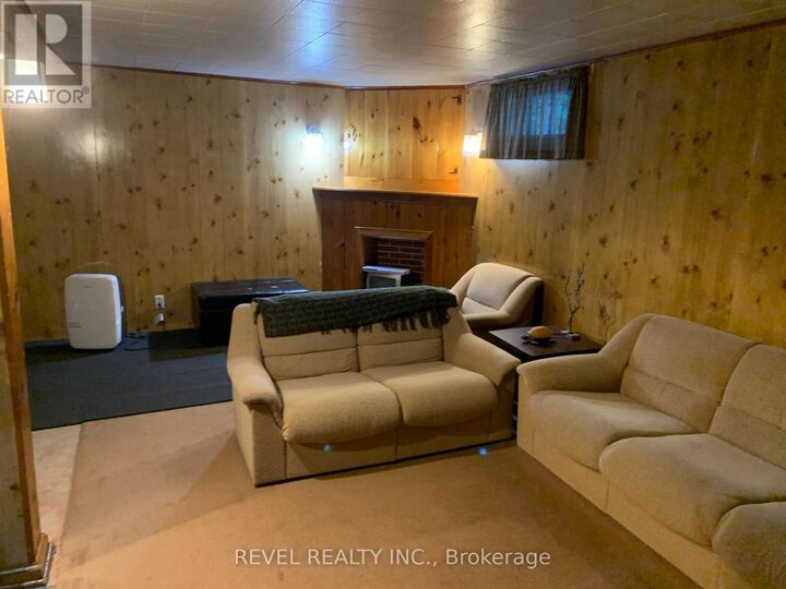 Property Photo: 427 Harmony Street ON P4N 7A4