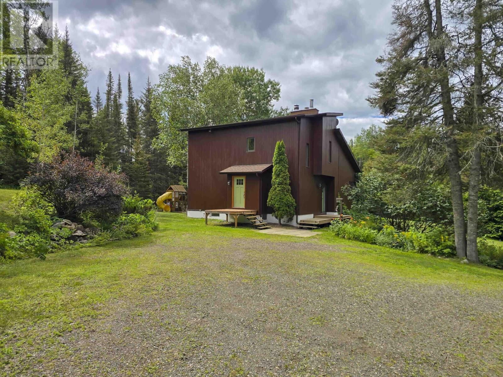 Property Photo: 5164 Dawson Rd ON P7G 0V4