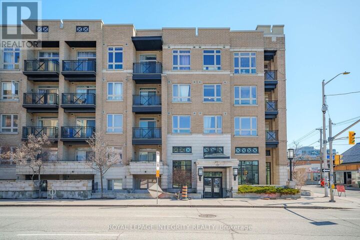 Property Photo: 429 Kent Street 320 ON K2P 1B5