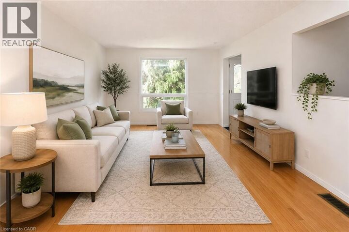 Property Photo:  82 Elmwood Avenue  ON N1R 4Y4 