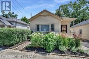 Property Photo:  25 Weston Street  ON N6C 1R2 