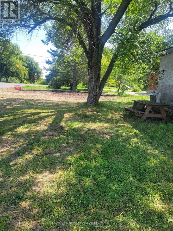 Property Photo:  95 Birch Street  ON P0J 1R0 