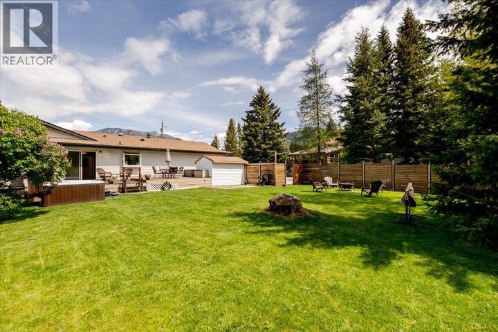 39 Elkview Drive — photo 1