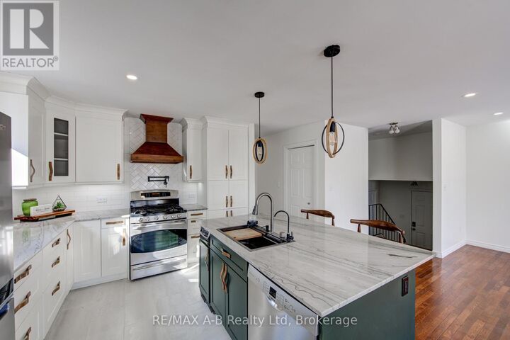 29 Dunsford Crescent — photo 1
