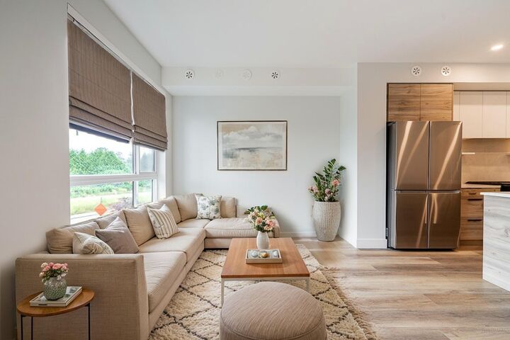 Property Photo: 30530 Cardinal Avenue 36 BC V2T 0L5