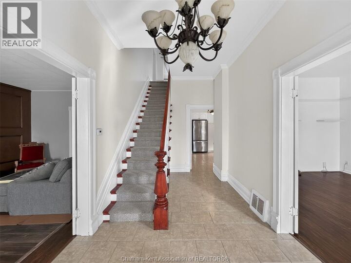 Property Photo: 598 Park Avenue ON N7M 1X2