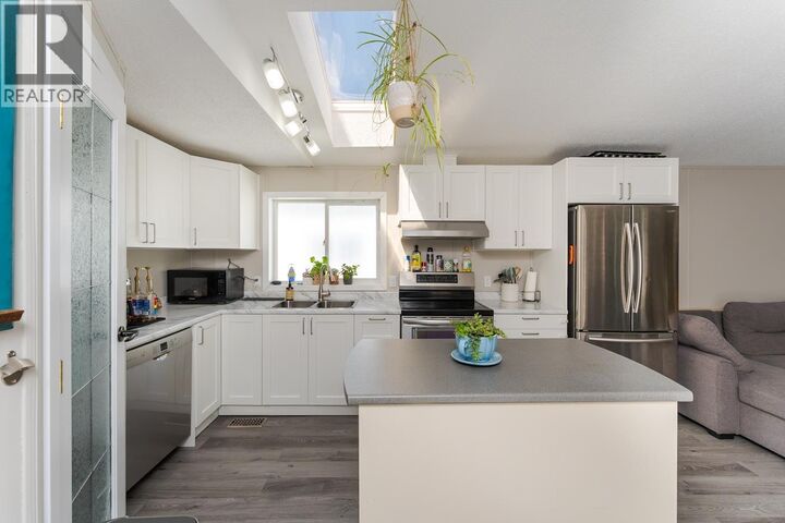 Property Photo: 5156 Cook Place BC V2K 5G7