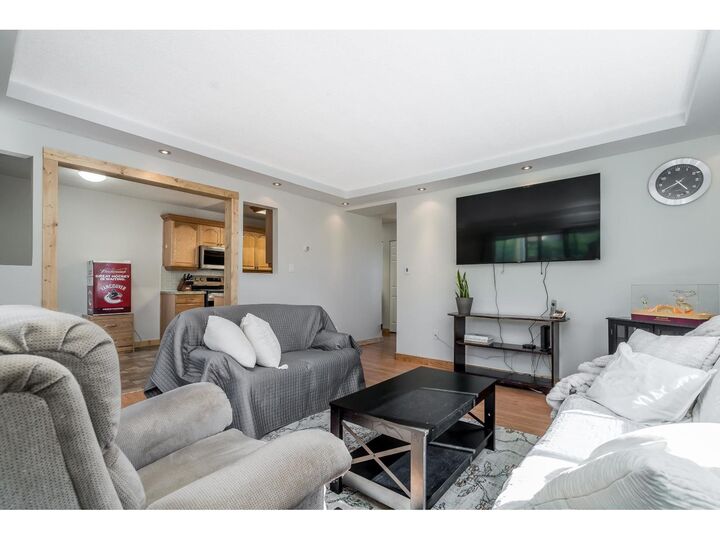 Property Photo:  32175 Old Yale Road 105  BC V2T 2C8 