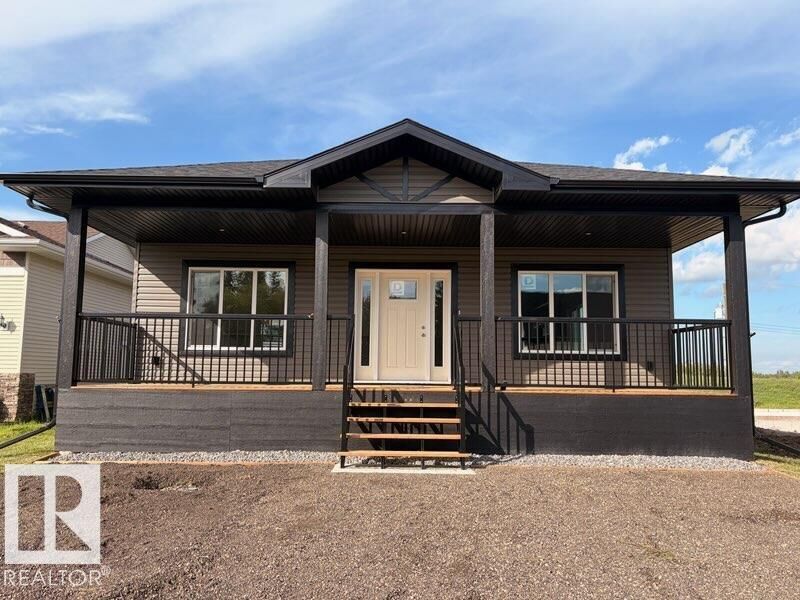 Property Photo: 114 Alberta Street AB T0B 2M0