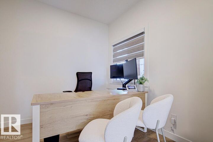 Property Photo:  18631 19 Avenue NW  AB T6M 3M9 