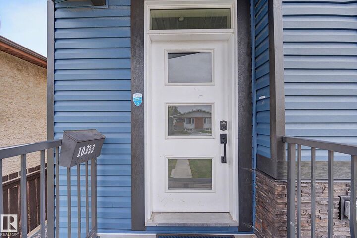Property Photo: 10333 157 Street NW AB T5P 2V4
