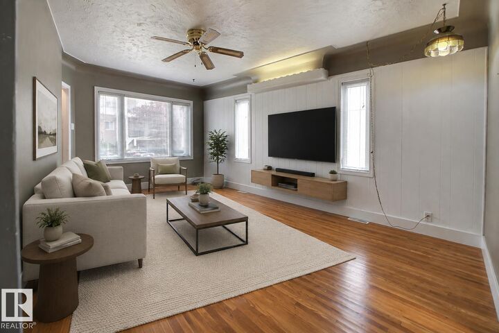 Property Photo: 11336 83 Street NW AB T5B 2Y1