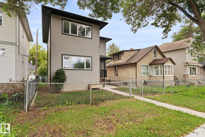 Property Photo:  10825 93 Street NW  AB T5H 1Y7 