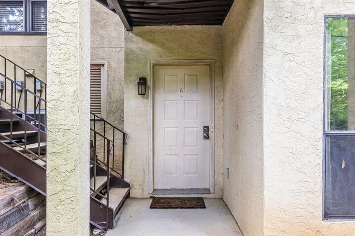 Property Photo:  1006 Donegal SE  GA 30080 
