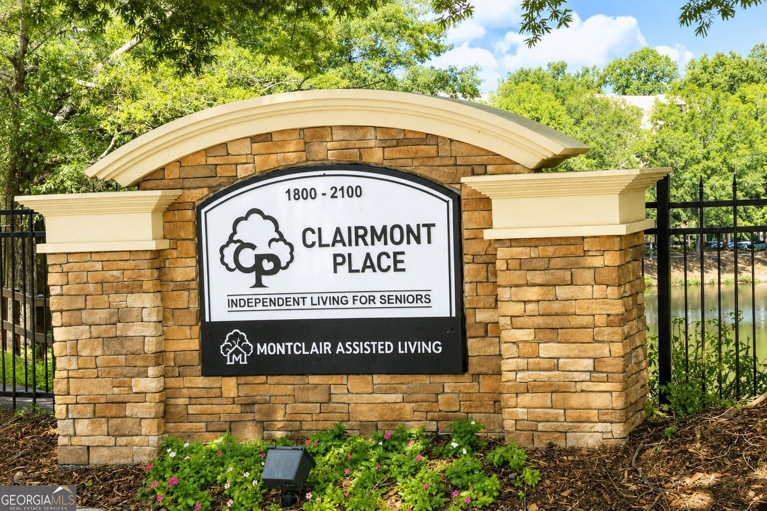 Property Photo:  1800 Clairmont Lake A625  GA 30033 