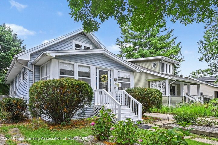 Property Photo: 1224 Climax Street MI 48912