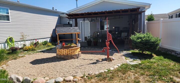 Property Photo: 113 Partridge Lane SE 4018337 ND 58554