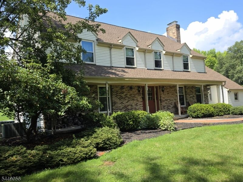 Property Photo:  1 Chrystal Dr  NJ 08833 