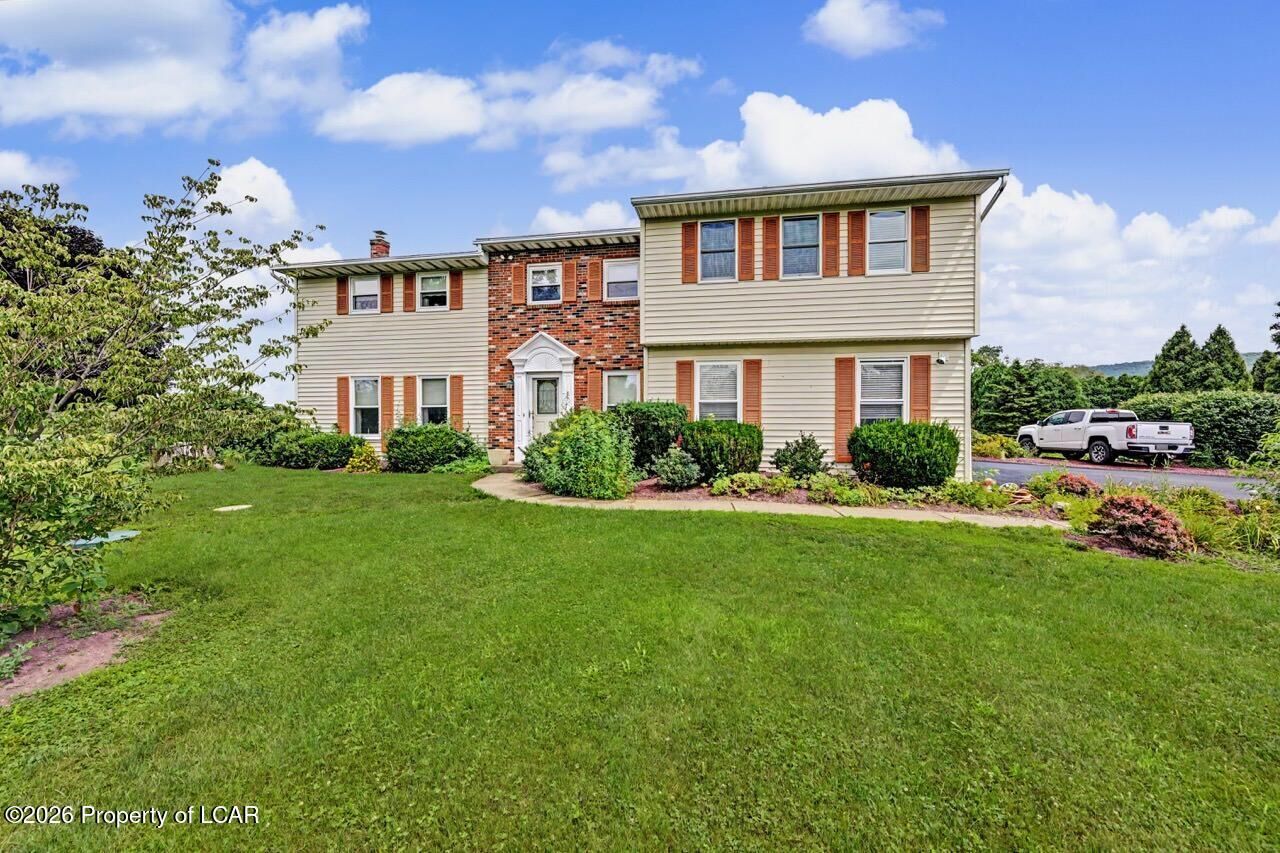 Property Photo: 6 N Greco Drive PA 18222