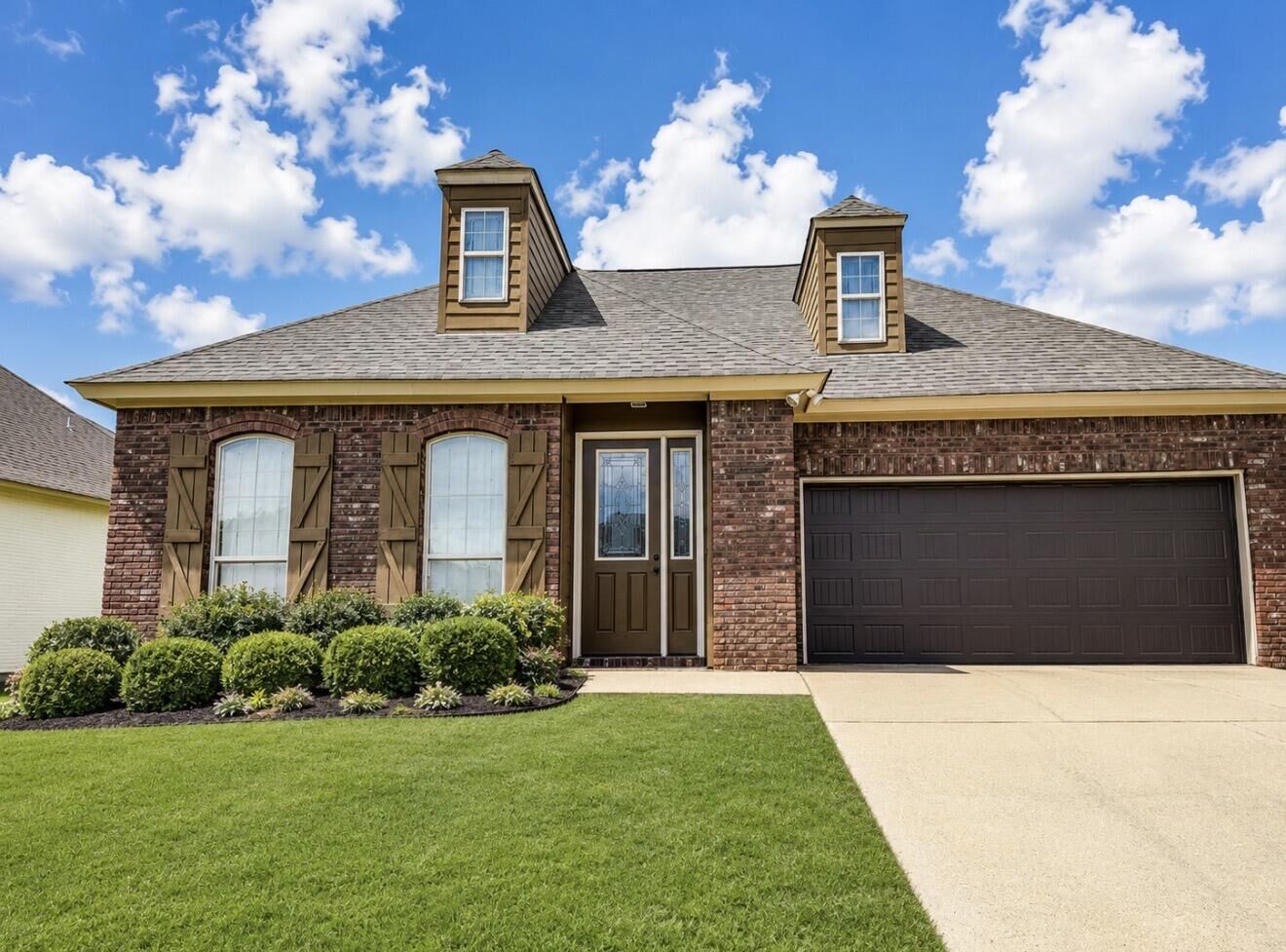 Property Photo: 4 Calcutta Cove MS 39402
