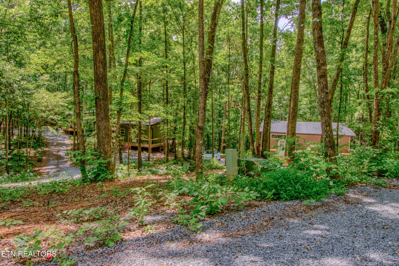 Property Photo:  