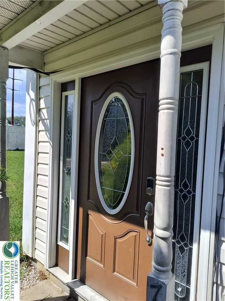 Property Photo:  708 Bach Court  PA 18017 