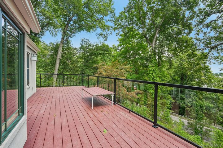 Property Photo:  736 Route 9W S  NY 10960 