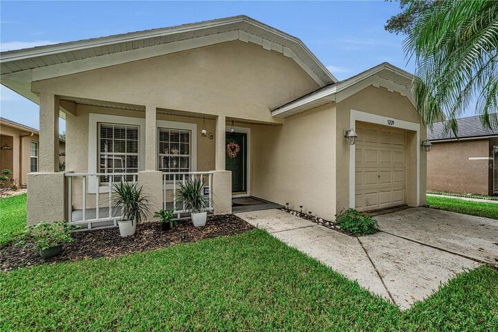 Property Photo: 5229 Mango Fruit Street FL 33584