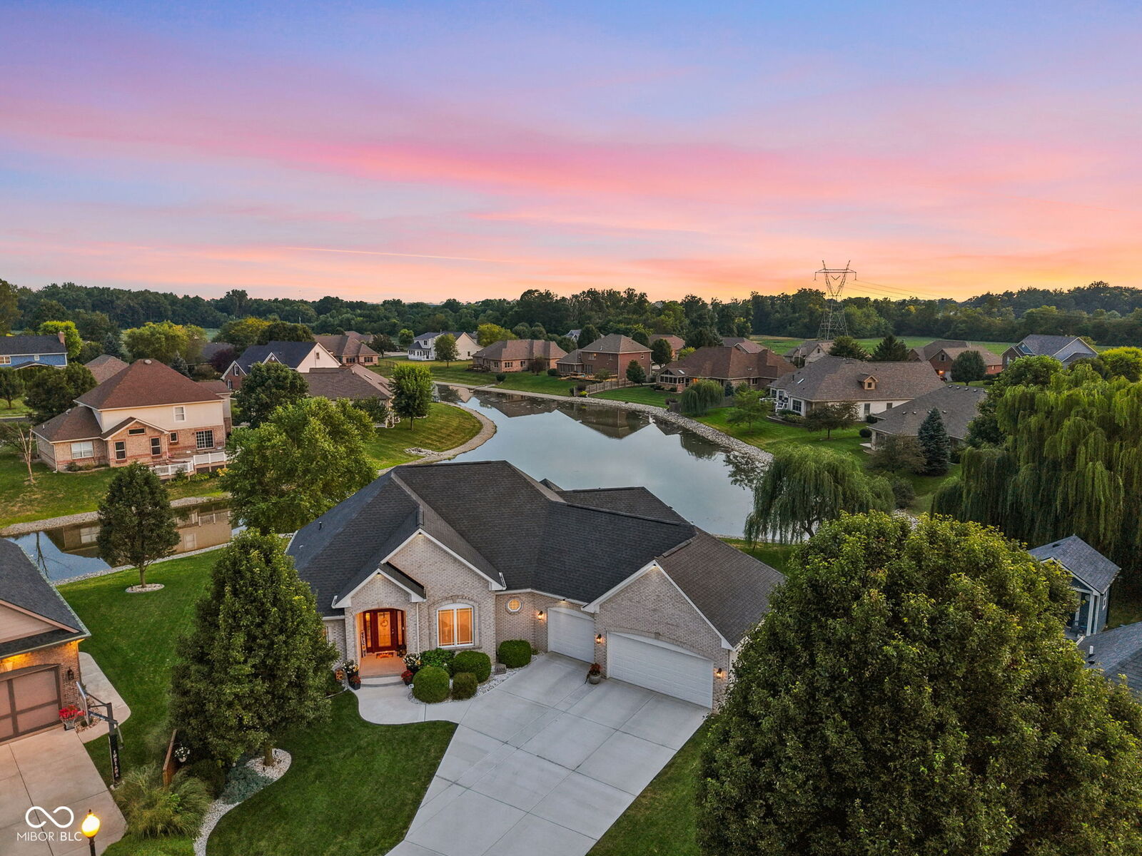 Property Photo:  2334 S Richman Circle  IN 46163 