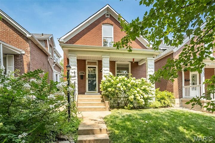 Property Photo: 6261 Reber Place MO 63139