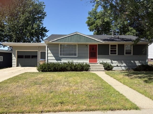 Property Photo:  425 26th St NW  ND 58703 