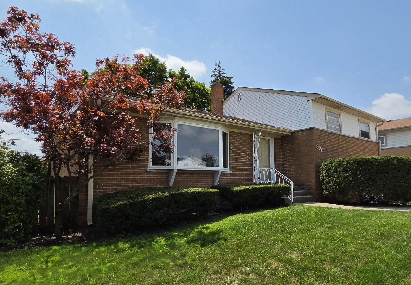 Property Photo:  920 Park Drive  IL 60160 
