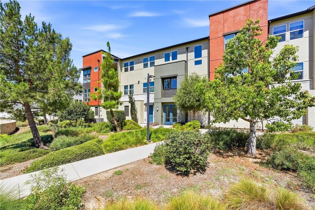 Property Photo:  1184 Epic  CA 92618 