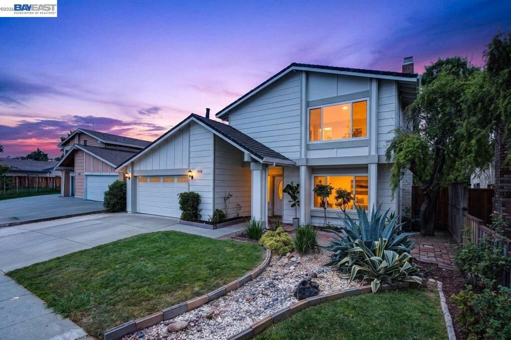 Property Photo:  34499 Salinas Pl  CA 94555 