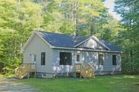 Property Photo:  11 Cooper Lane  ME 04270 