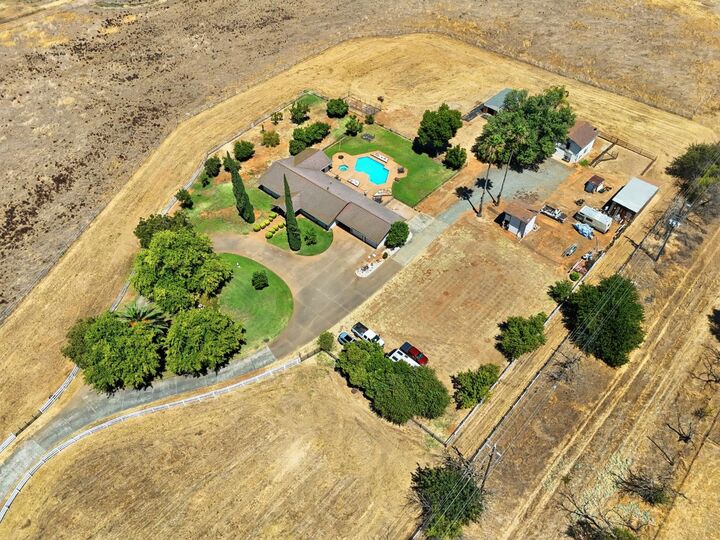 Property Photo: 6323 Excelsior Road CA 95829