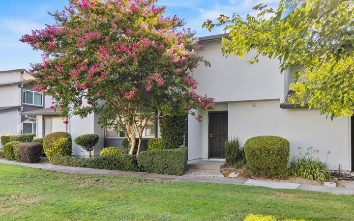 Property Photo:  5086 Greenberry Drive  CA 95841 
