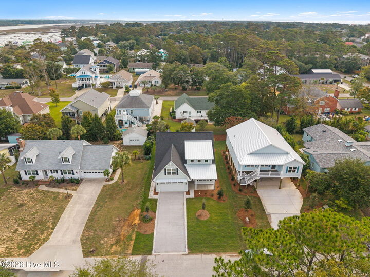 Property Photo:  312 NE 58th Street  NC 28465 